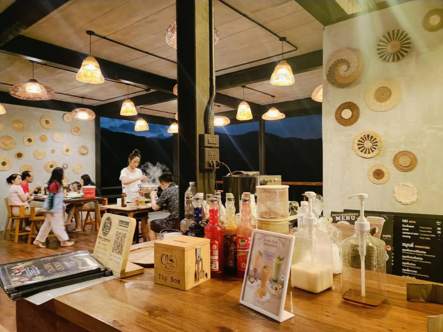 Motho Homestay โมโทโฮมสเตย์ Чом Тхонг Экстерьер фото